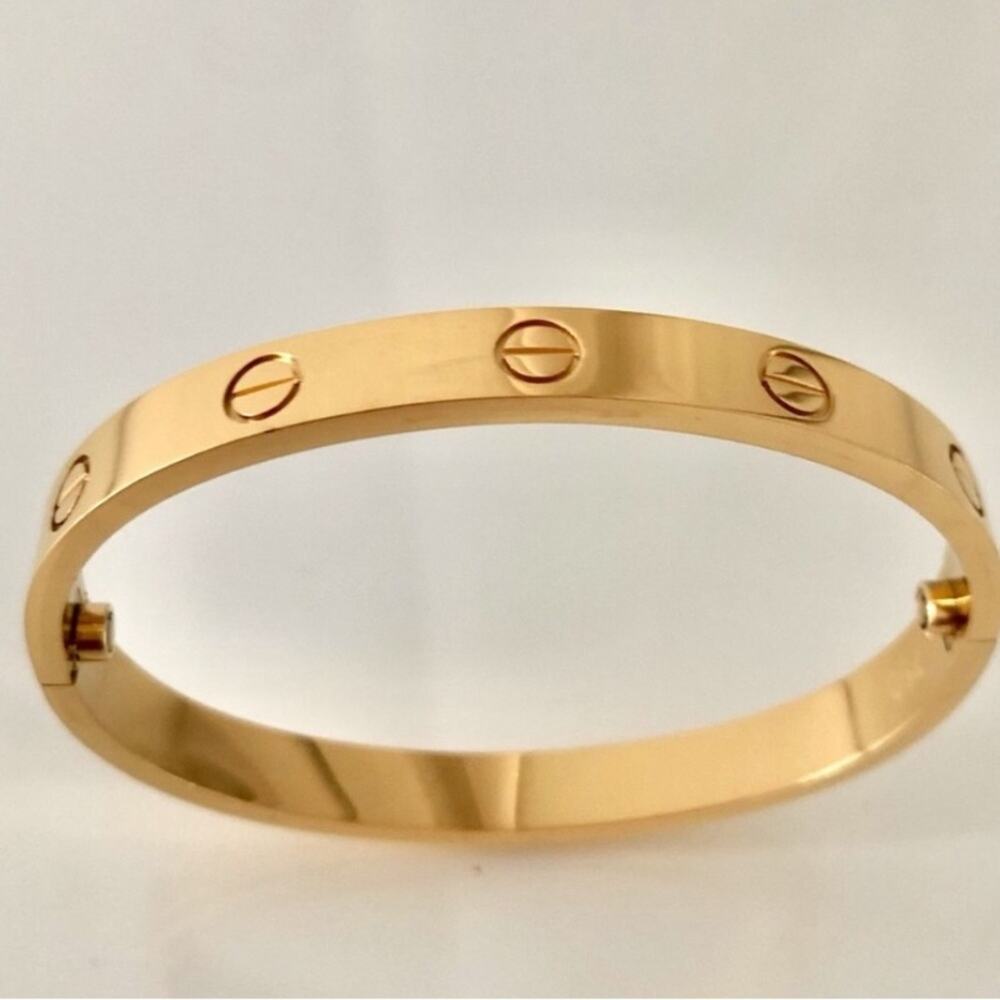 Stamped Love Bangle Bracelet No Stones Gold Plated - Picture 7 of 9